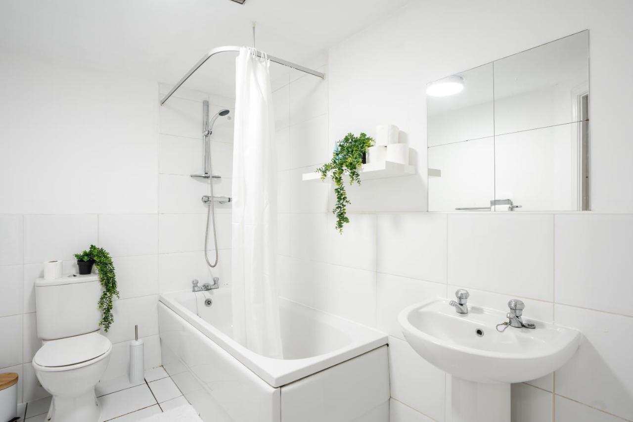Stylish 2 Bed Manchester Flat מראה חיצוני תמונה